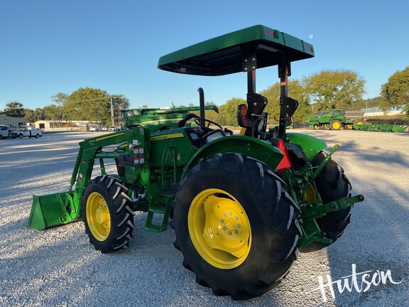 Photo of 2024 John Deere 5075E