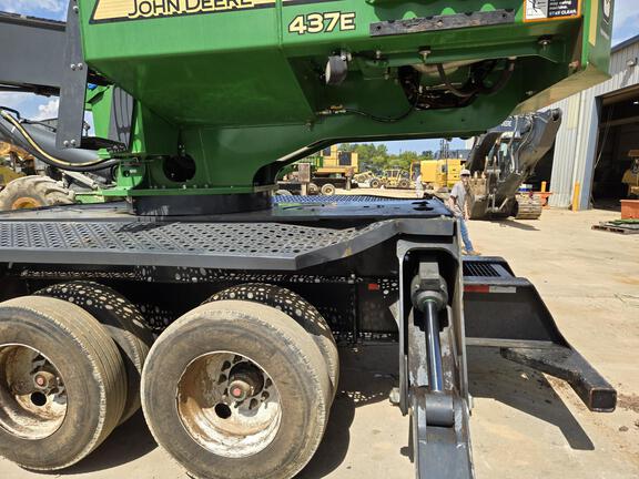 2023 John Deere 437E