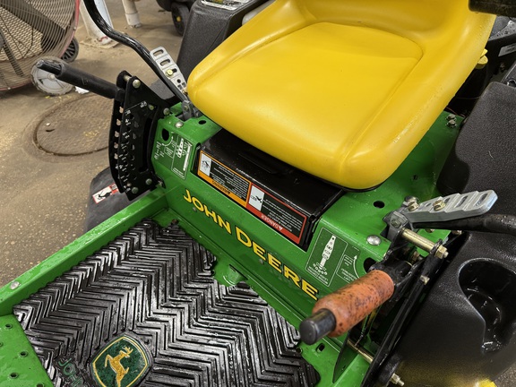 Photo of 2008 John Deere Z245