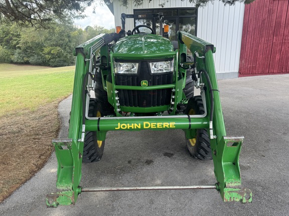 2019 John Deere 4044M