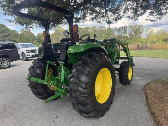 2019 John Deere 4044M