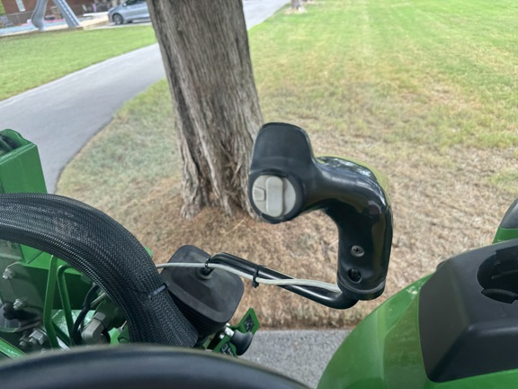 2019 John Deere 4044M