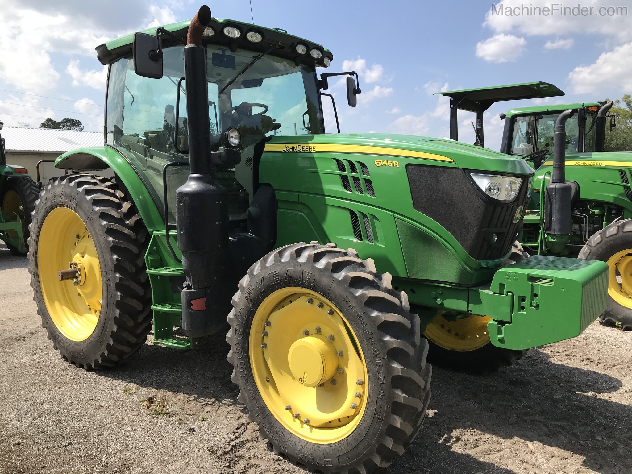 2017 John Deere 6145R Image 3