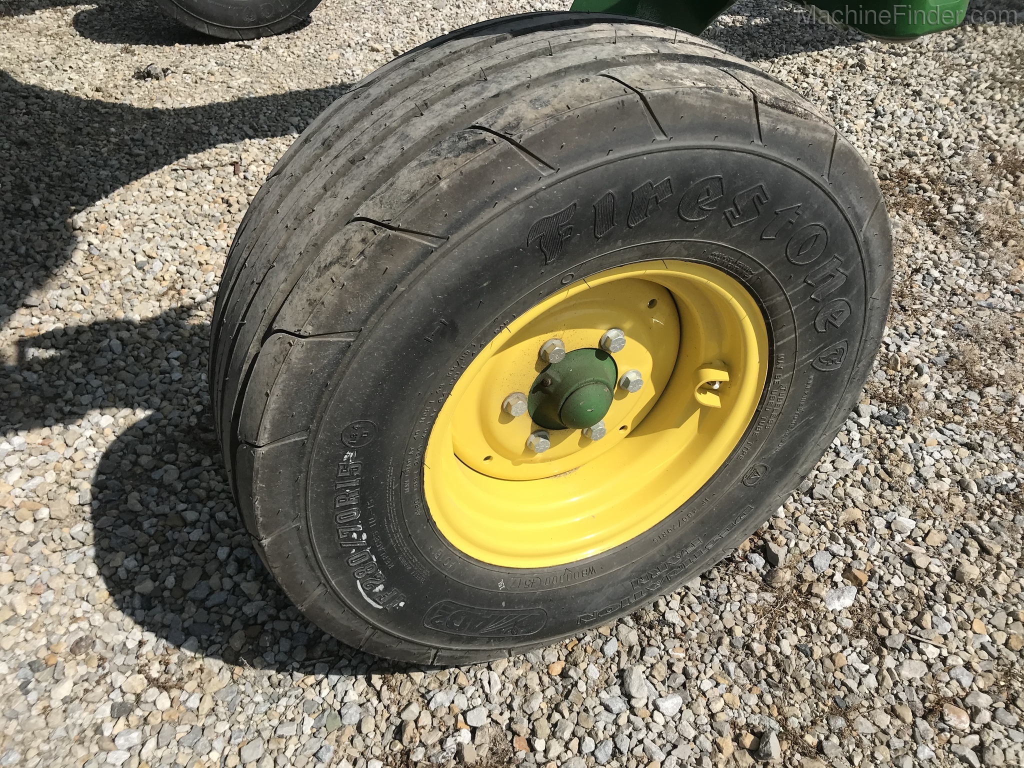 2018 John Deere 2230 Image 5