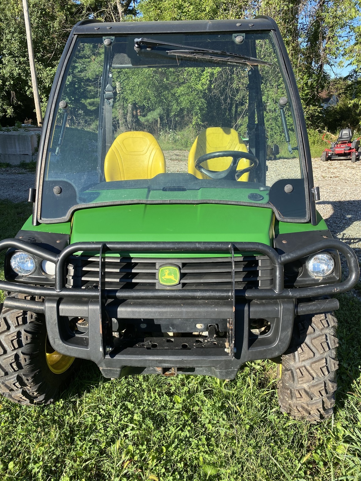 2015 John Deere XUV 855D GREEN Image 2