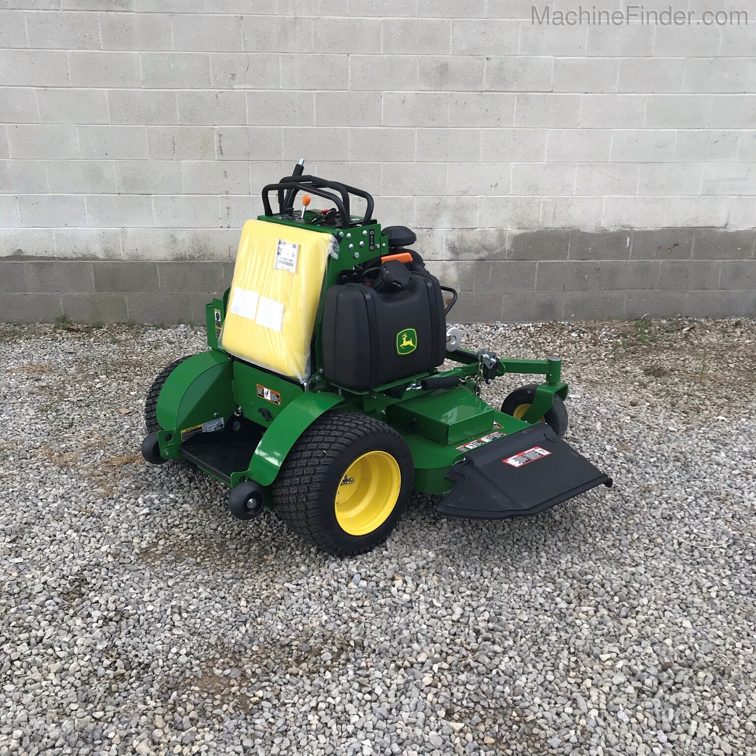 2020 John Deere 652M Image 7