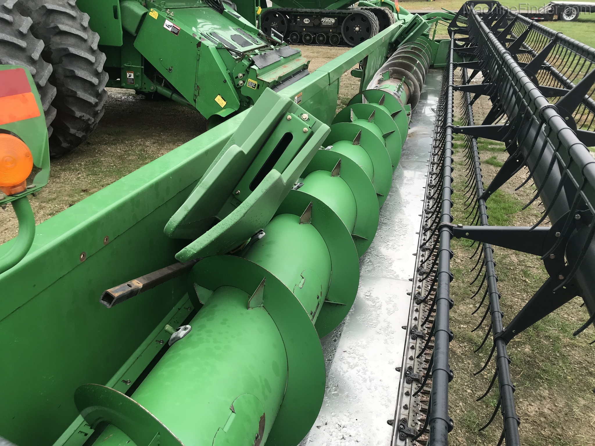 2007 John Deere 635F Image 3