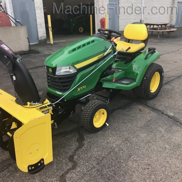 2020 John Deere X570 Image 6