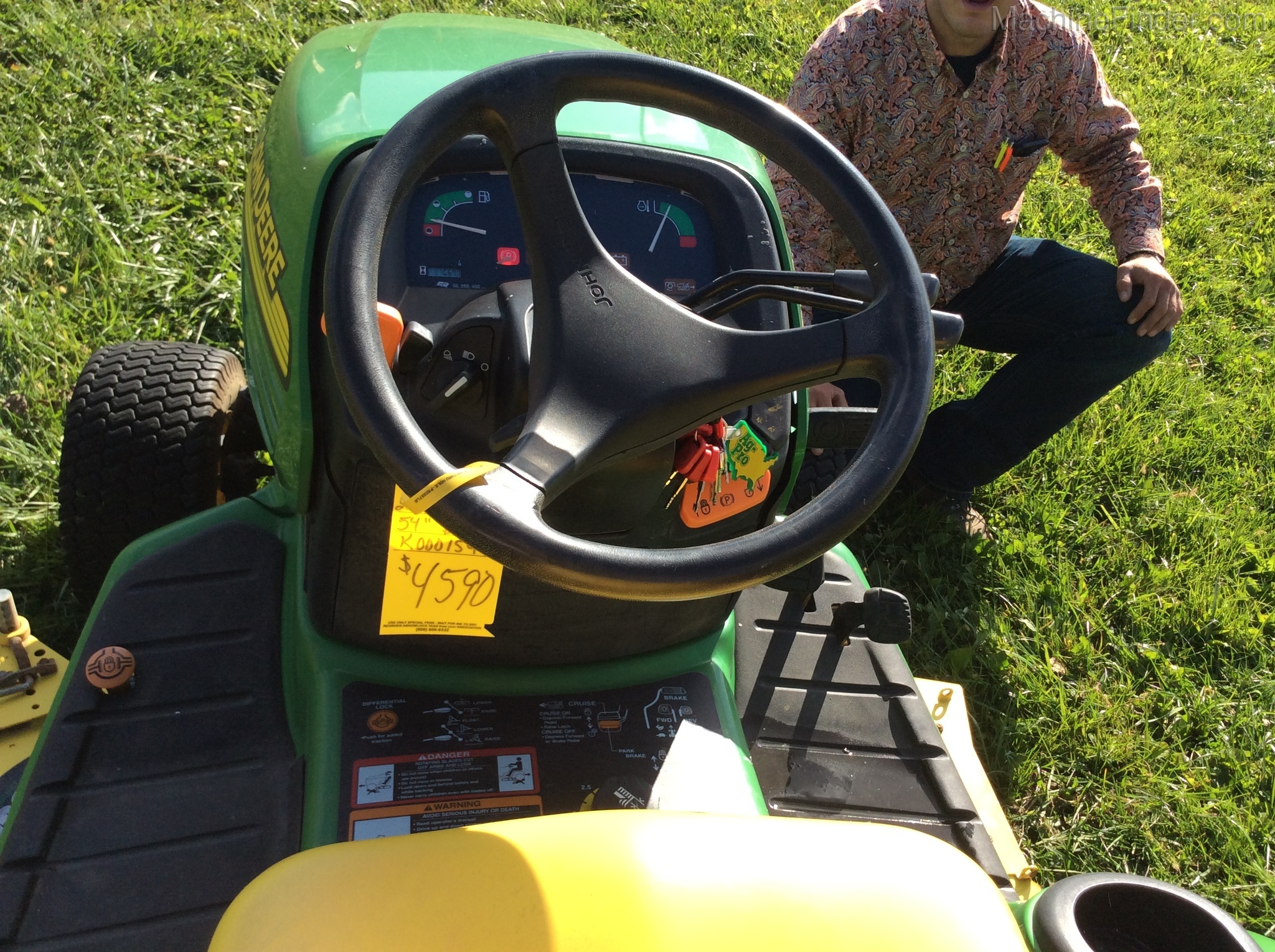 2003 John Deere X475 Image 9