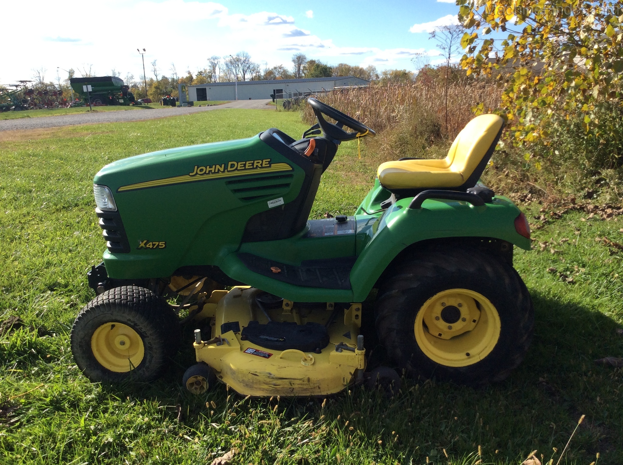 2003 John Deere X475 Image 6