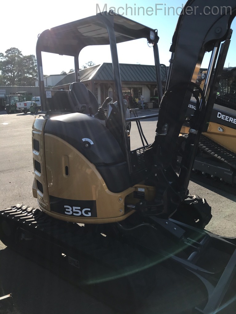 2020 John Deere 35G Image 2
