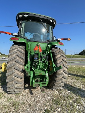 2010 John Deere 8225R Image 5