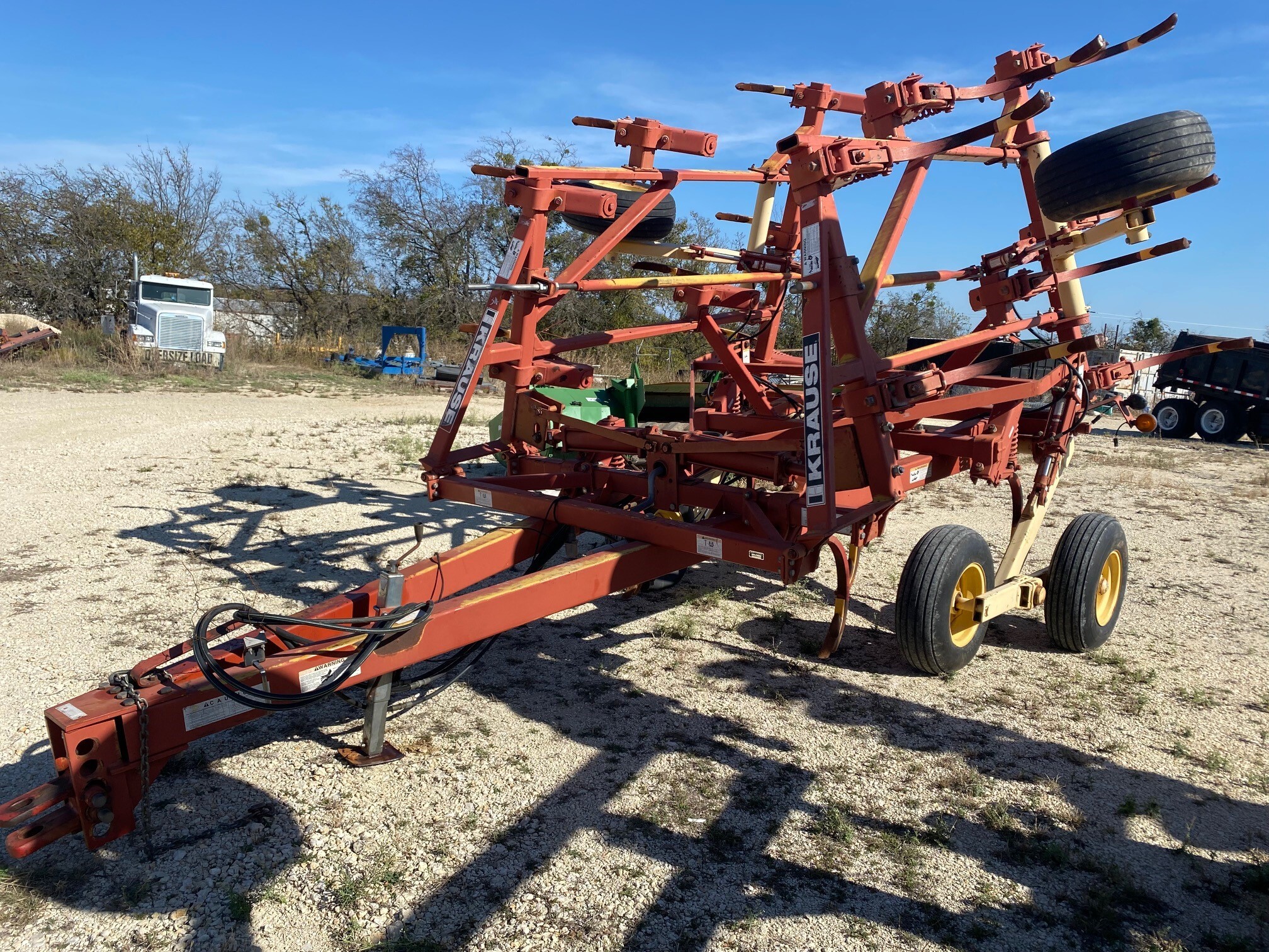 Krause Folding Chisel Plow Image 1
