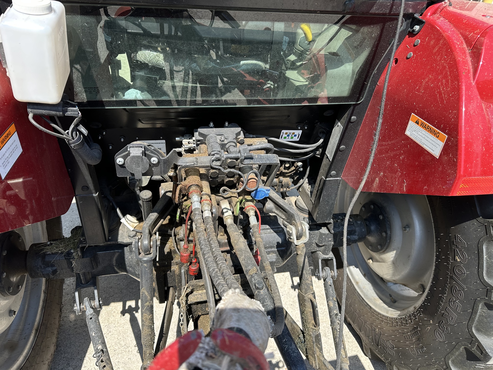 2017 Case IH Farmall 75C Image 19