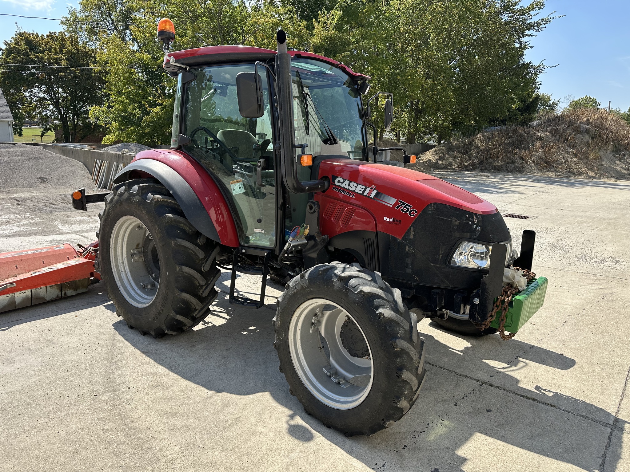 2017 Case IH Farmall 75C Image 7
