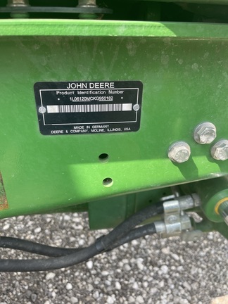 2019 John Deere 6120M Picture 18 2019 John Deere 6120M-18