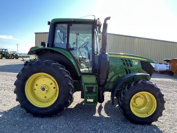 2019 John Deere 6120M Picture 3 2019 John Deere 6120M-3