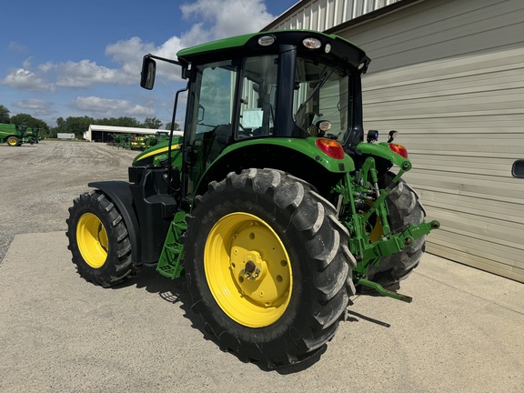 2020 John Deere 6120M Picture 7 2020 John Deere 6120M-7
