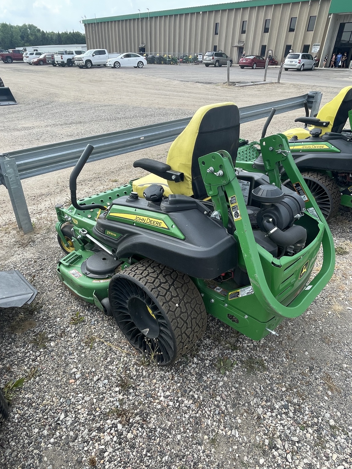 2021 John Deere Z930M Minnesota Equipment