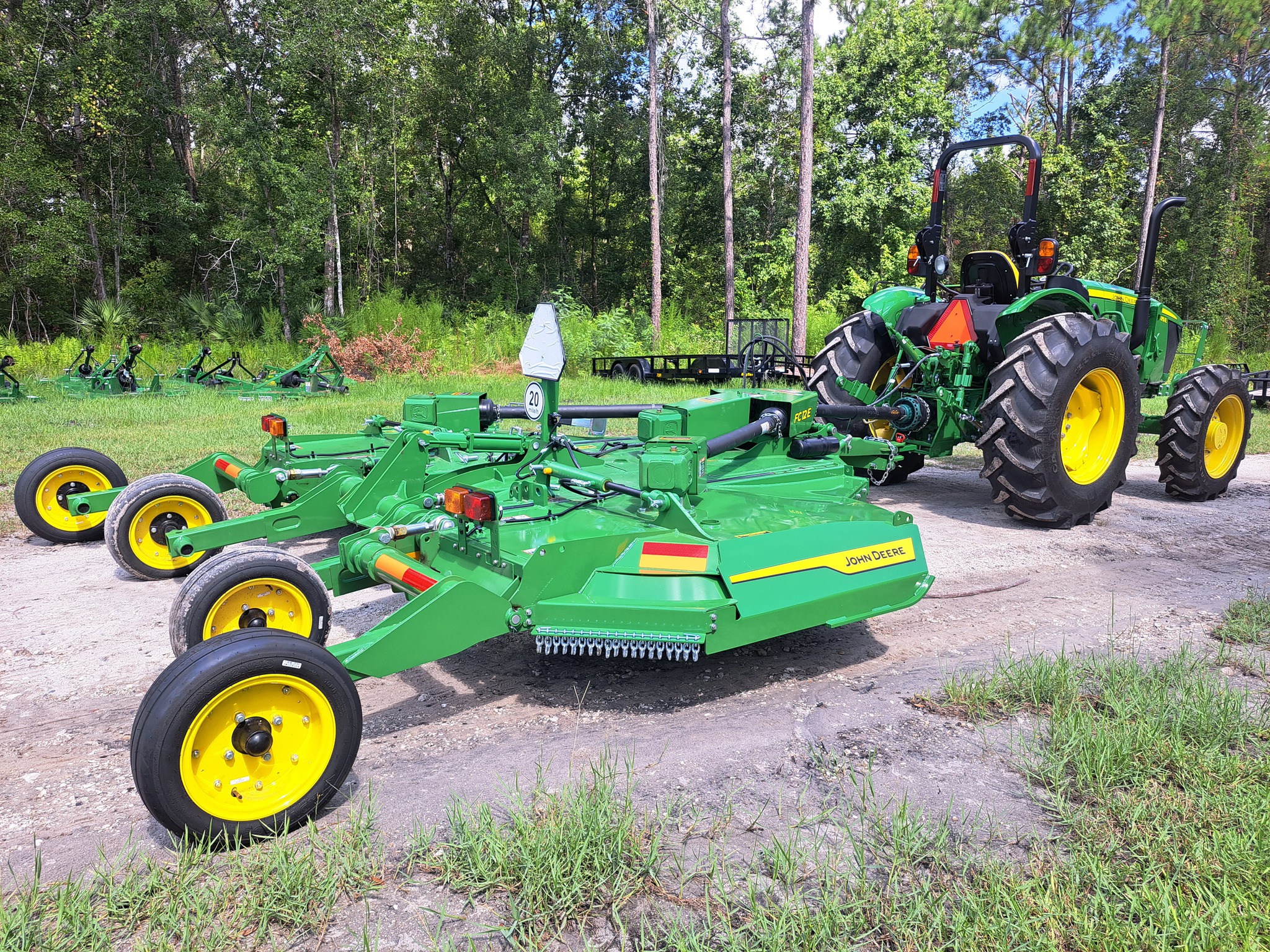 2023 John Deere 5075E Image 8