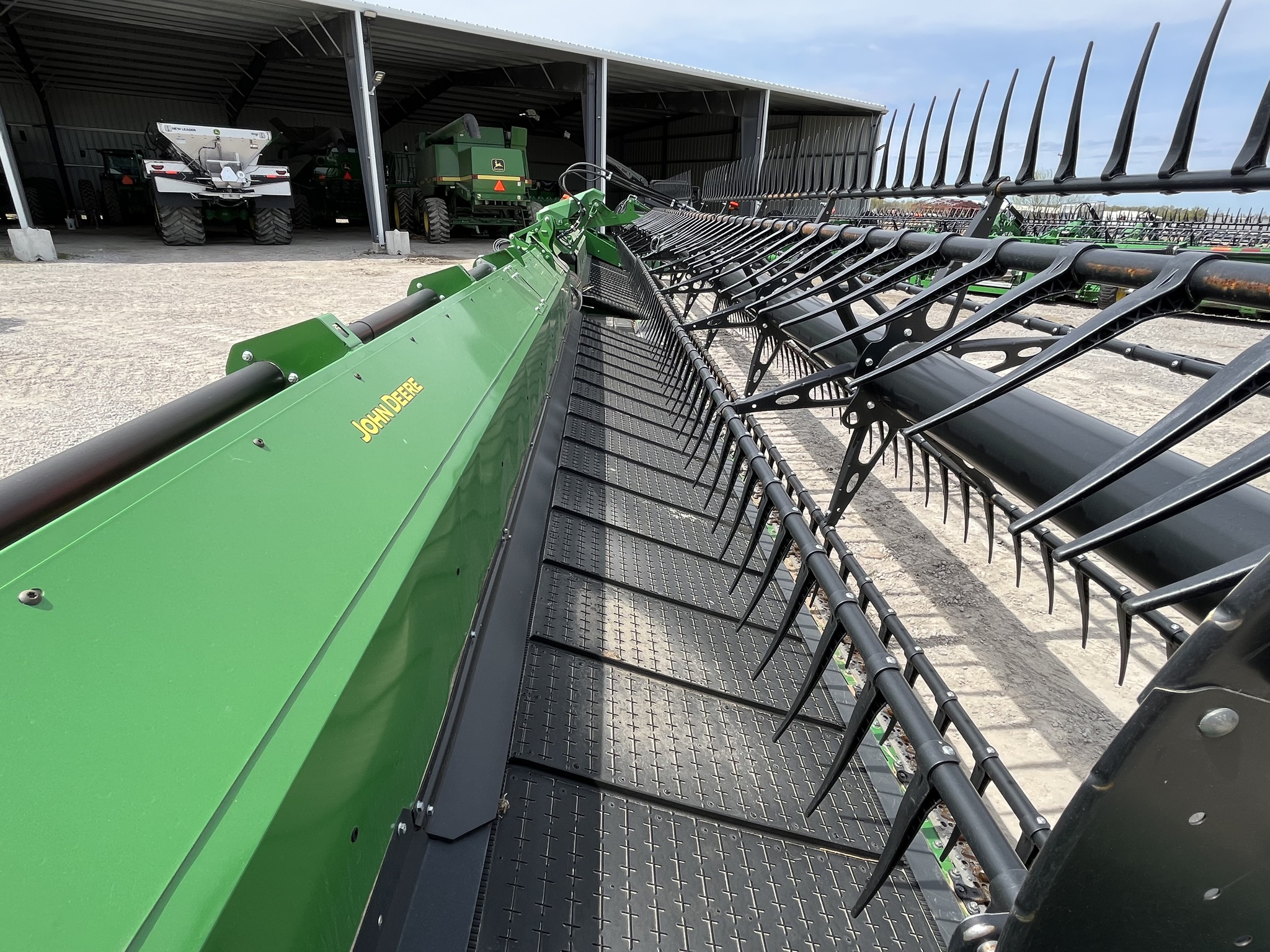  2022 John Deere HD50F at Heritage Tractor in Lamar, MO