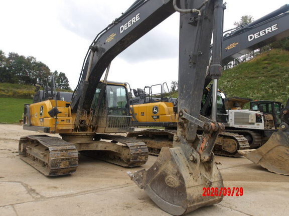 2024 John Deere 210 P