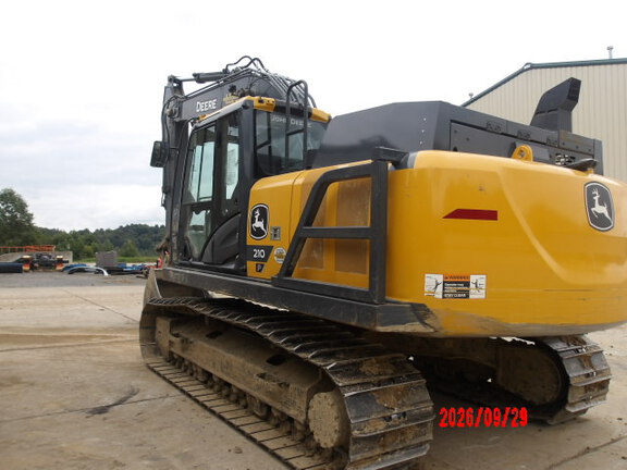 2024 John Deere 210 P