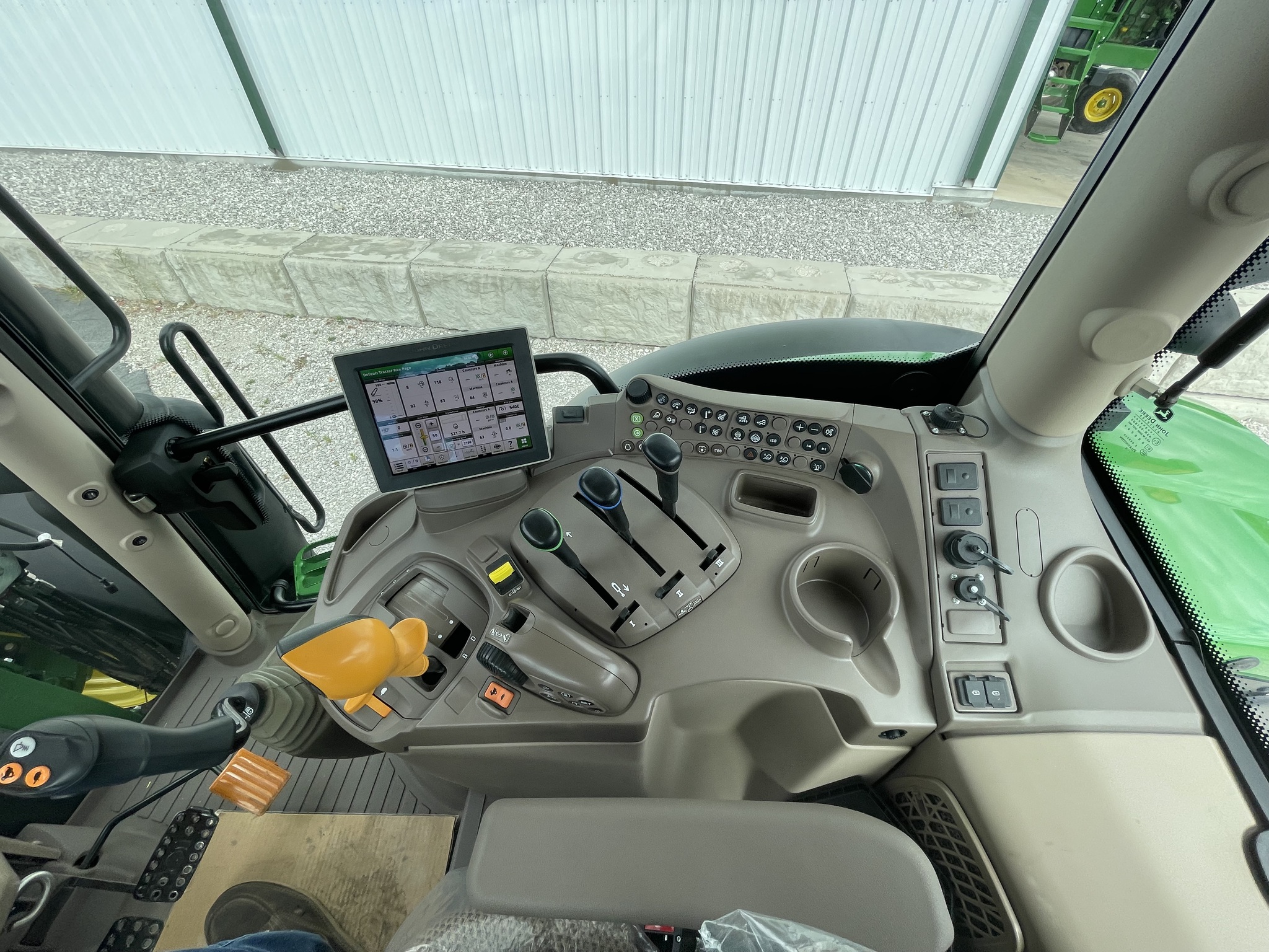  2023 John Deere 6R 175 at Heritage Tractor in Joplin, MO