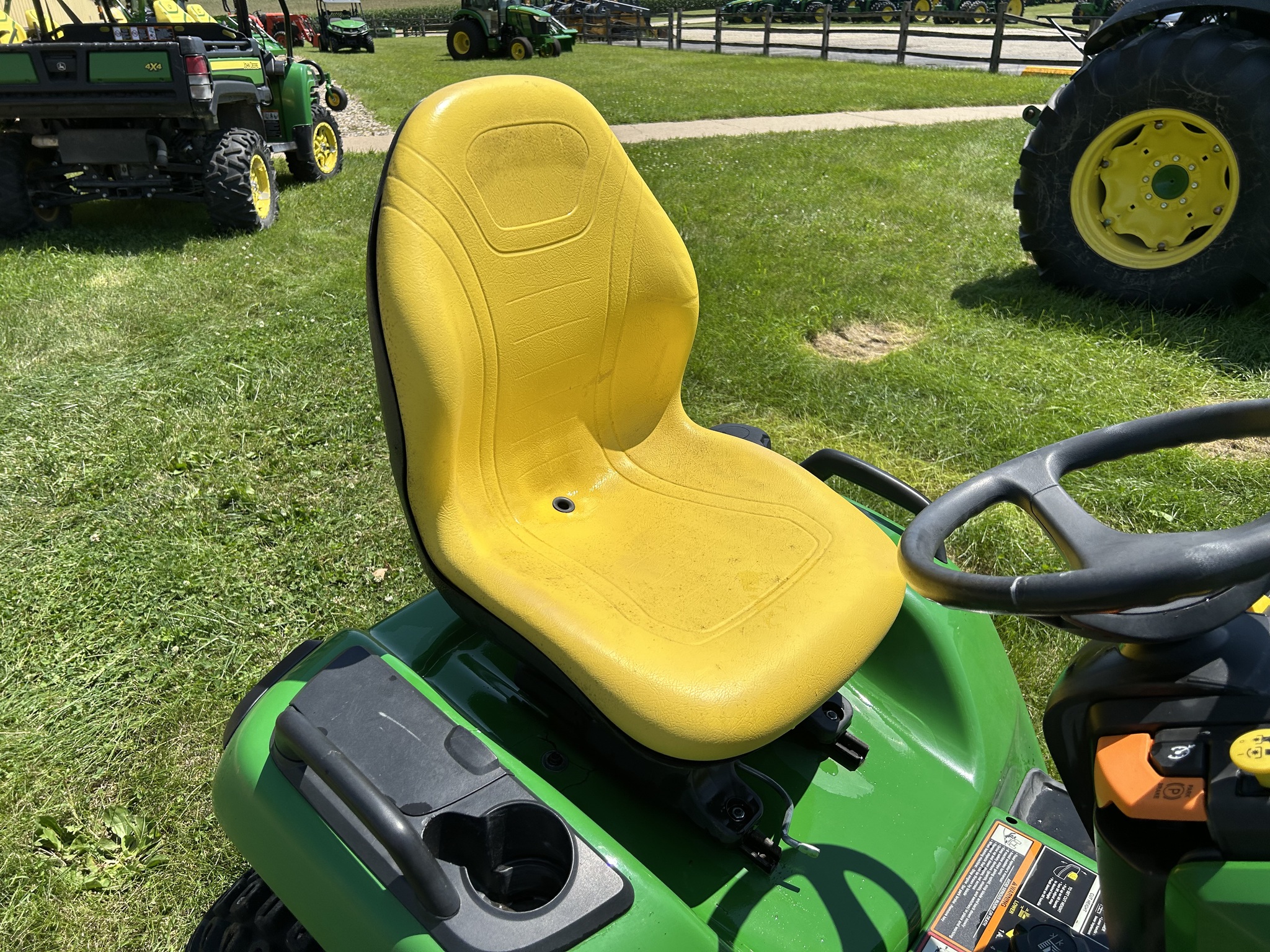  2016 John Deere X590 at Heritage Tractor in Lacon, IL