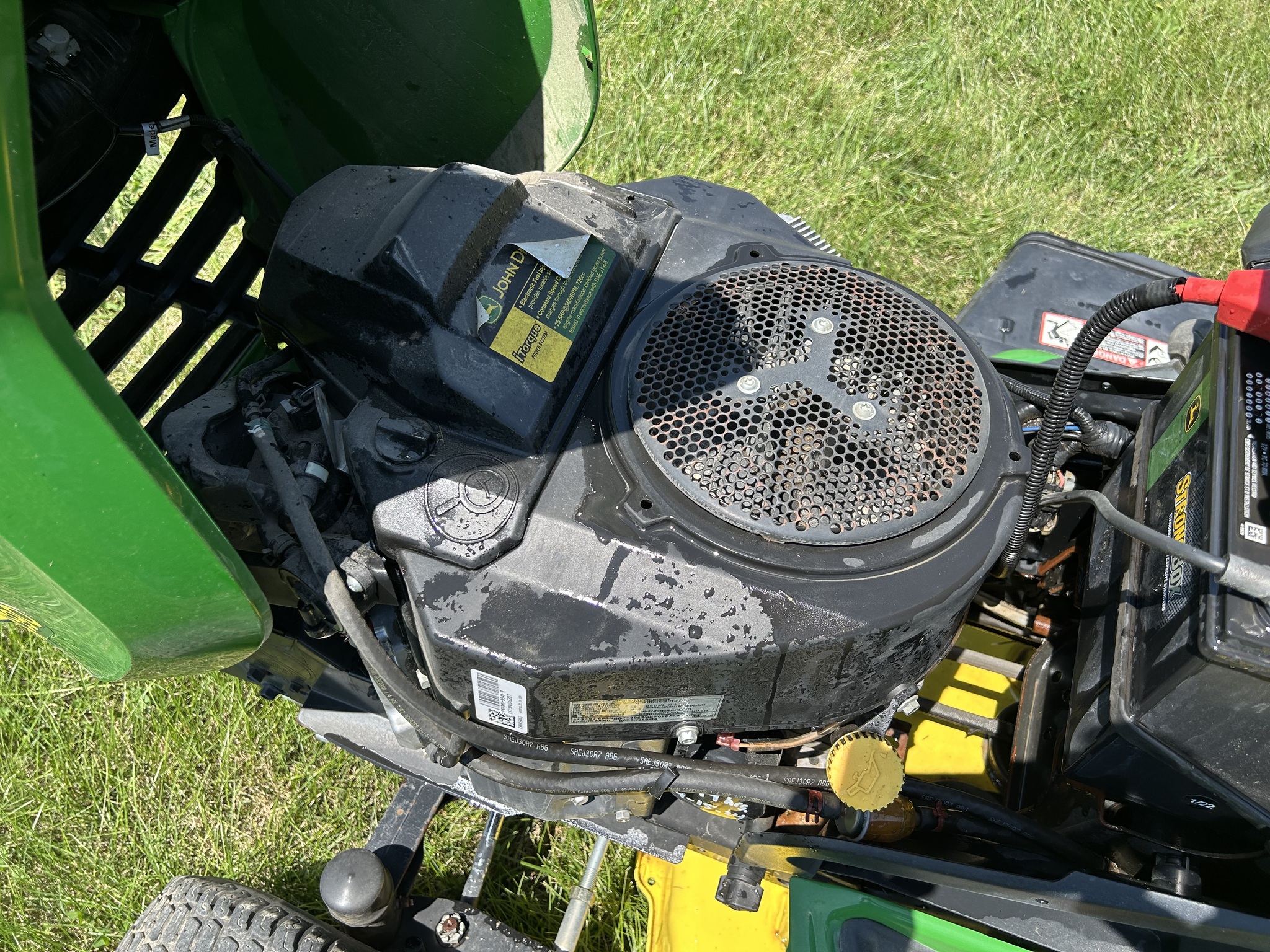  2016 John Deere X590 at Heritage Tractor in Lacon, IL
