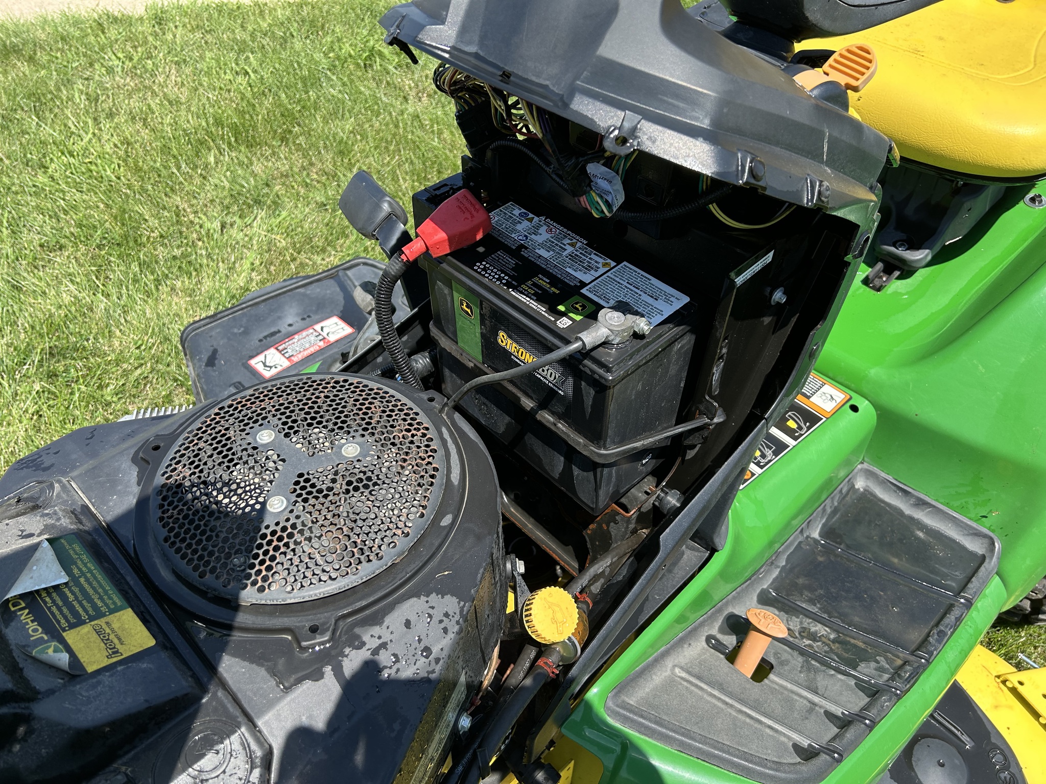  2016 John Deere X590 at Heritage Tractor in Lacon, IL