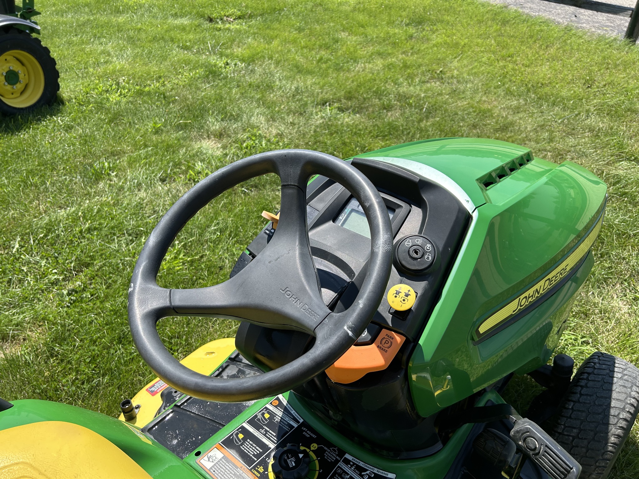  2016 John Deere X590 at Heritage Tractor in Lacon, IL