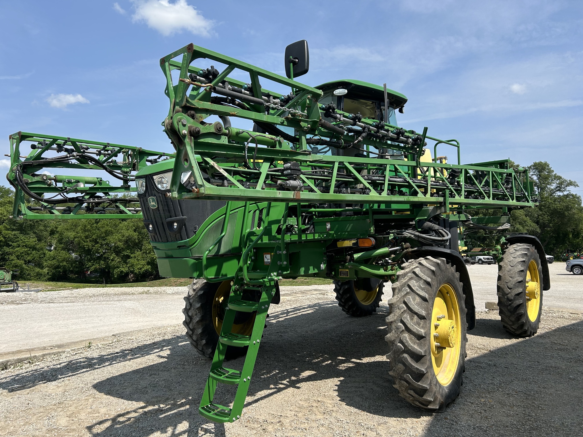  2019 John Deere R4023 at Heritage Tractor in Atchison, KS