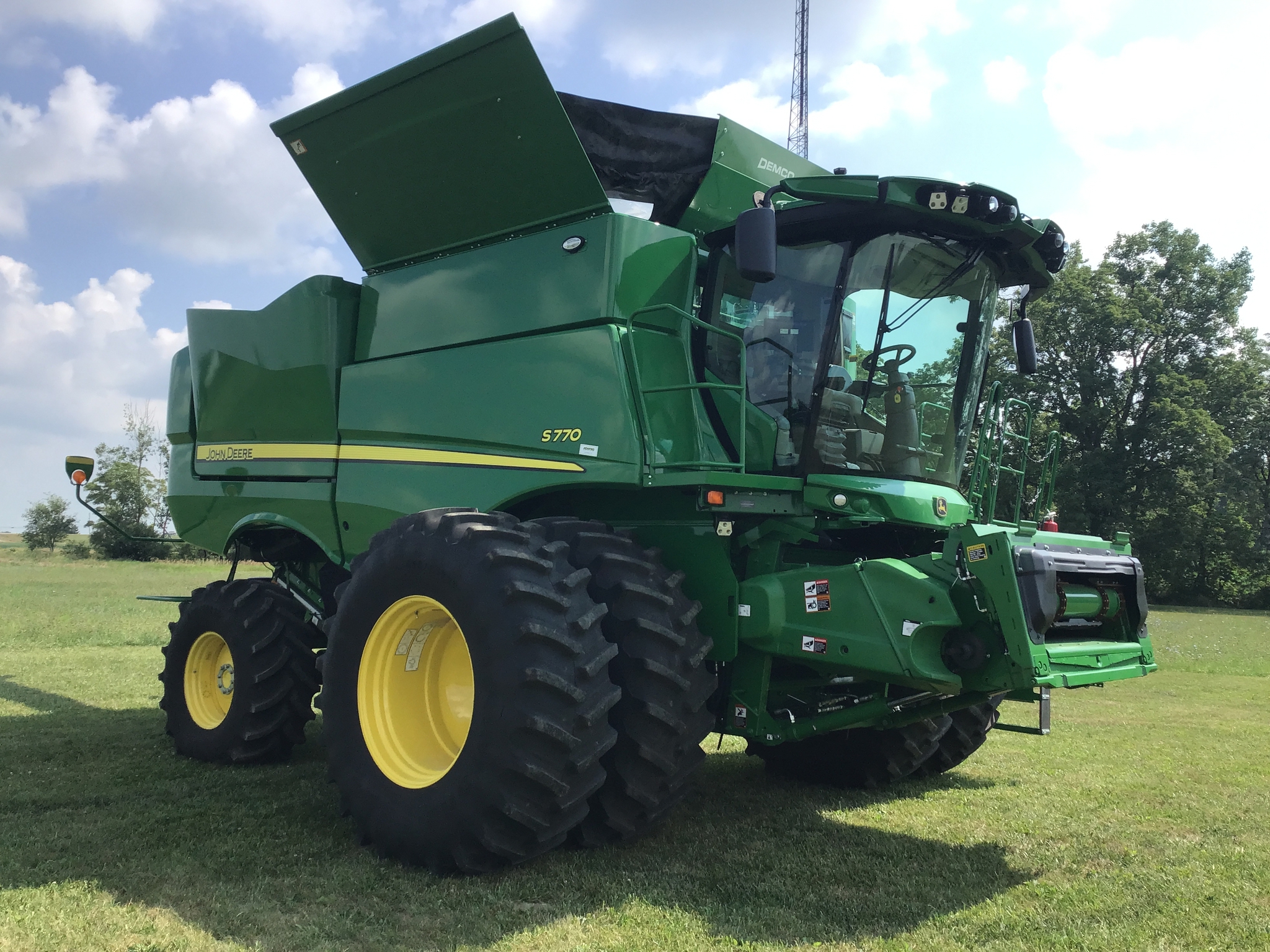 Used 2024 John Deere S770 Combines at Koenig Equipment in Anna, OH - PhotoXL3