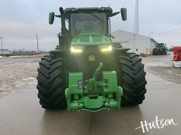 Photo of 2024 John Deere 8R 310