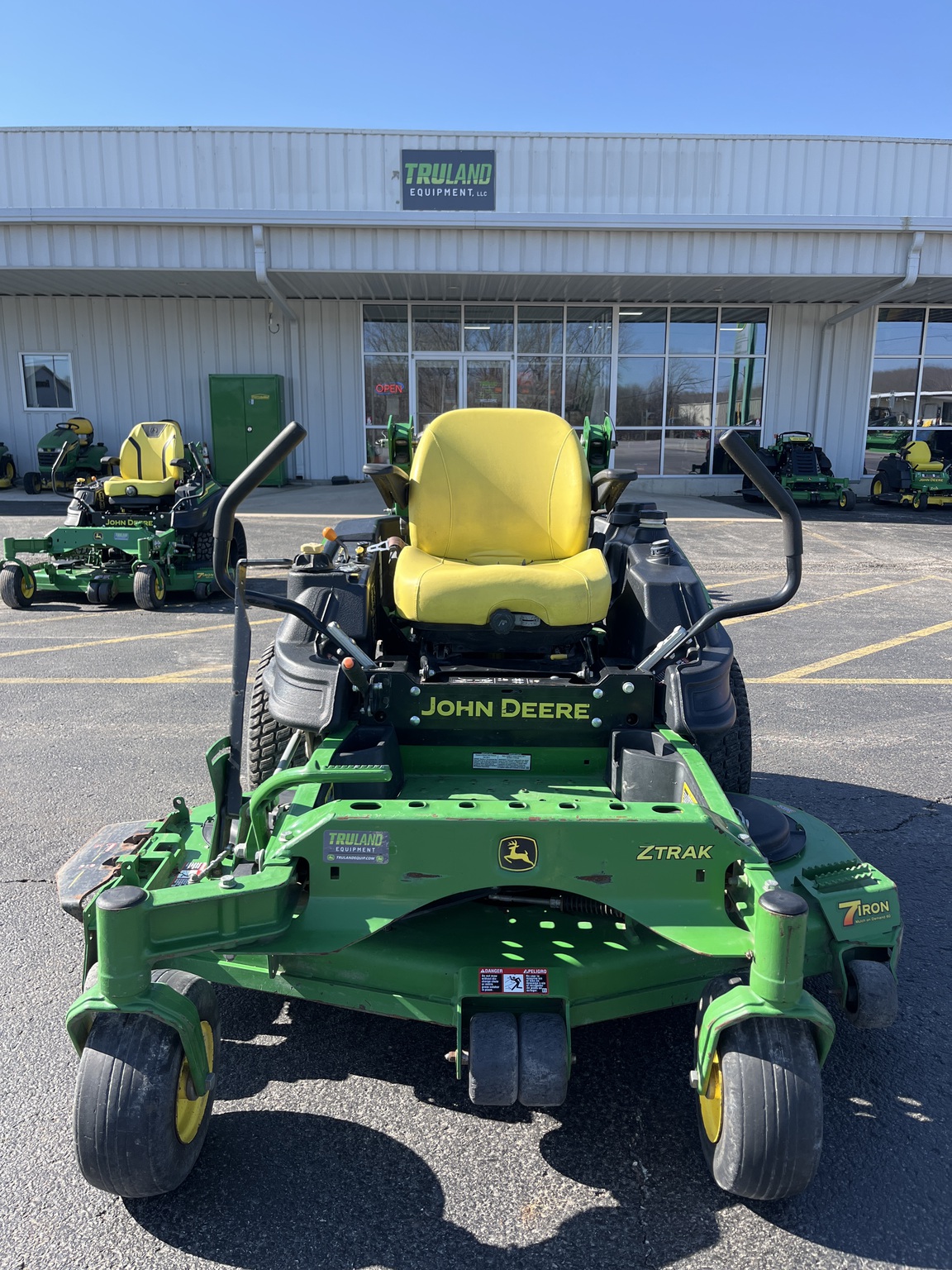 2017 John Deere Z930M Image 1