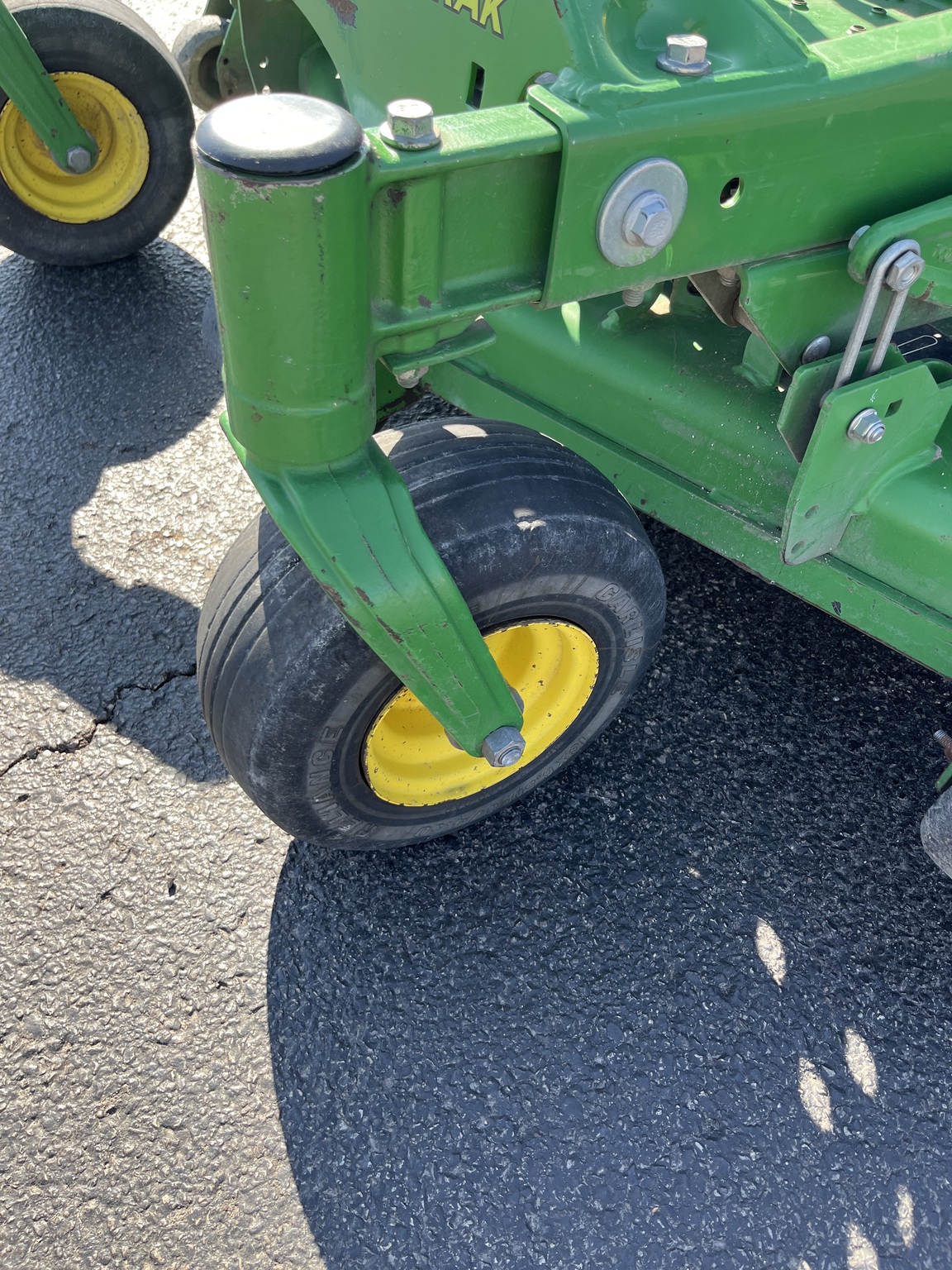 2017 John Deere Z930M Image 10