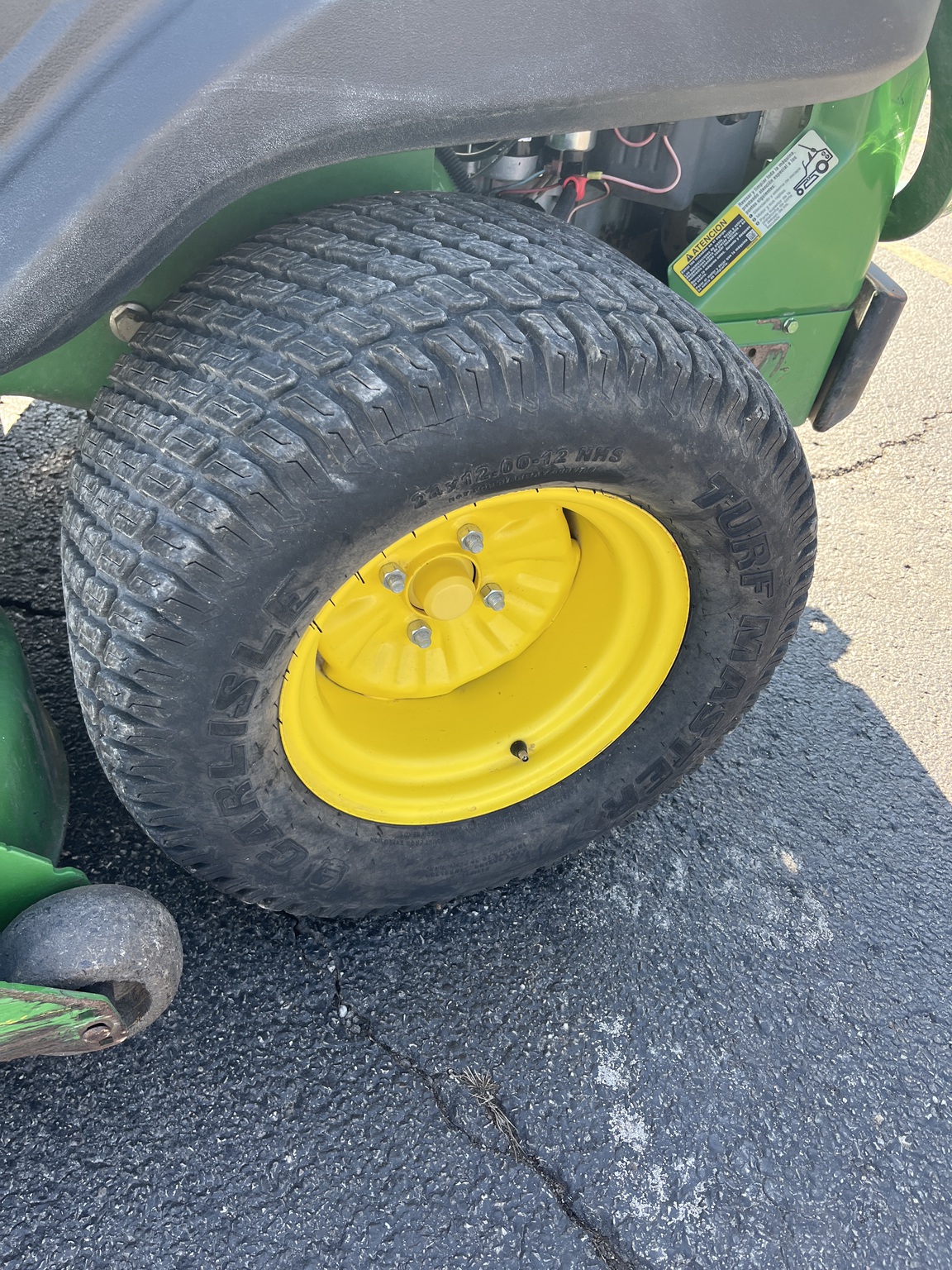 2017 John Deere Z930M Image 11