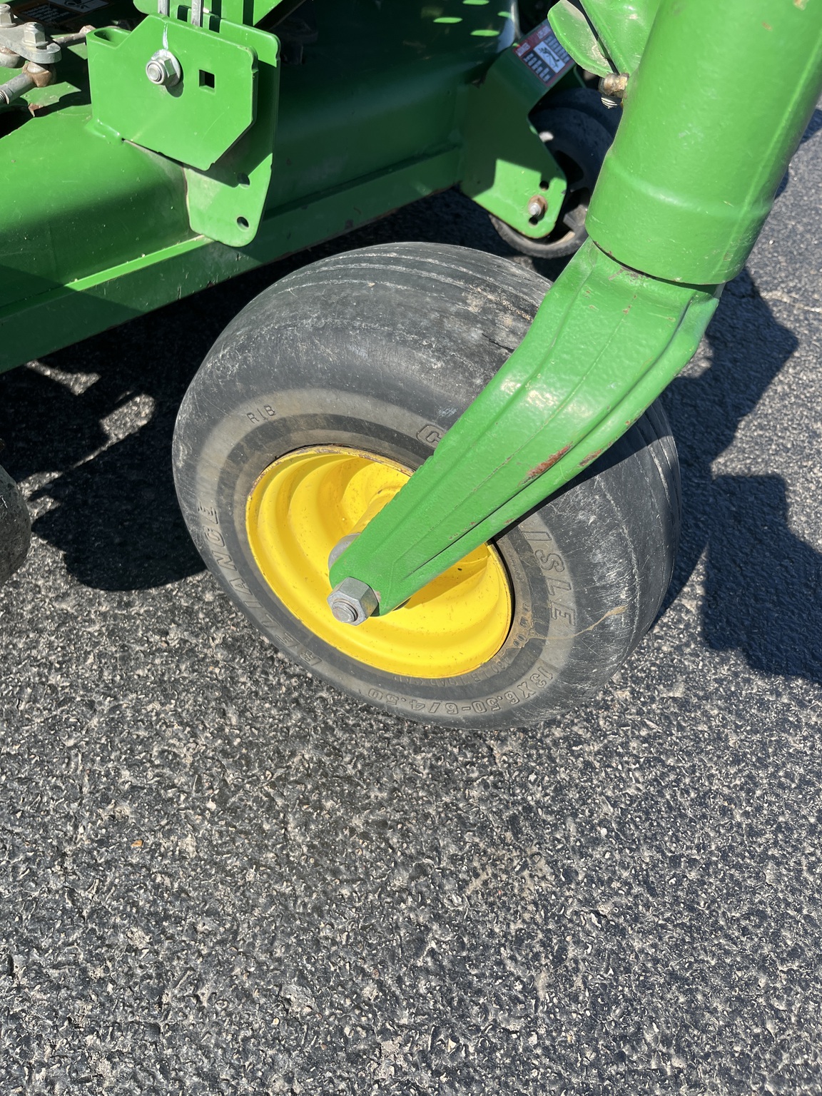 2017 John Deere Z930M Image 12