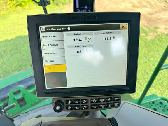 2021 John-Deere S780