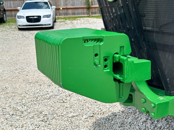 2023 John-Deere 8R 370