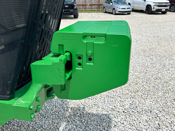 2023 John-Deere 8R 370