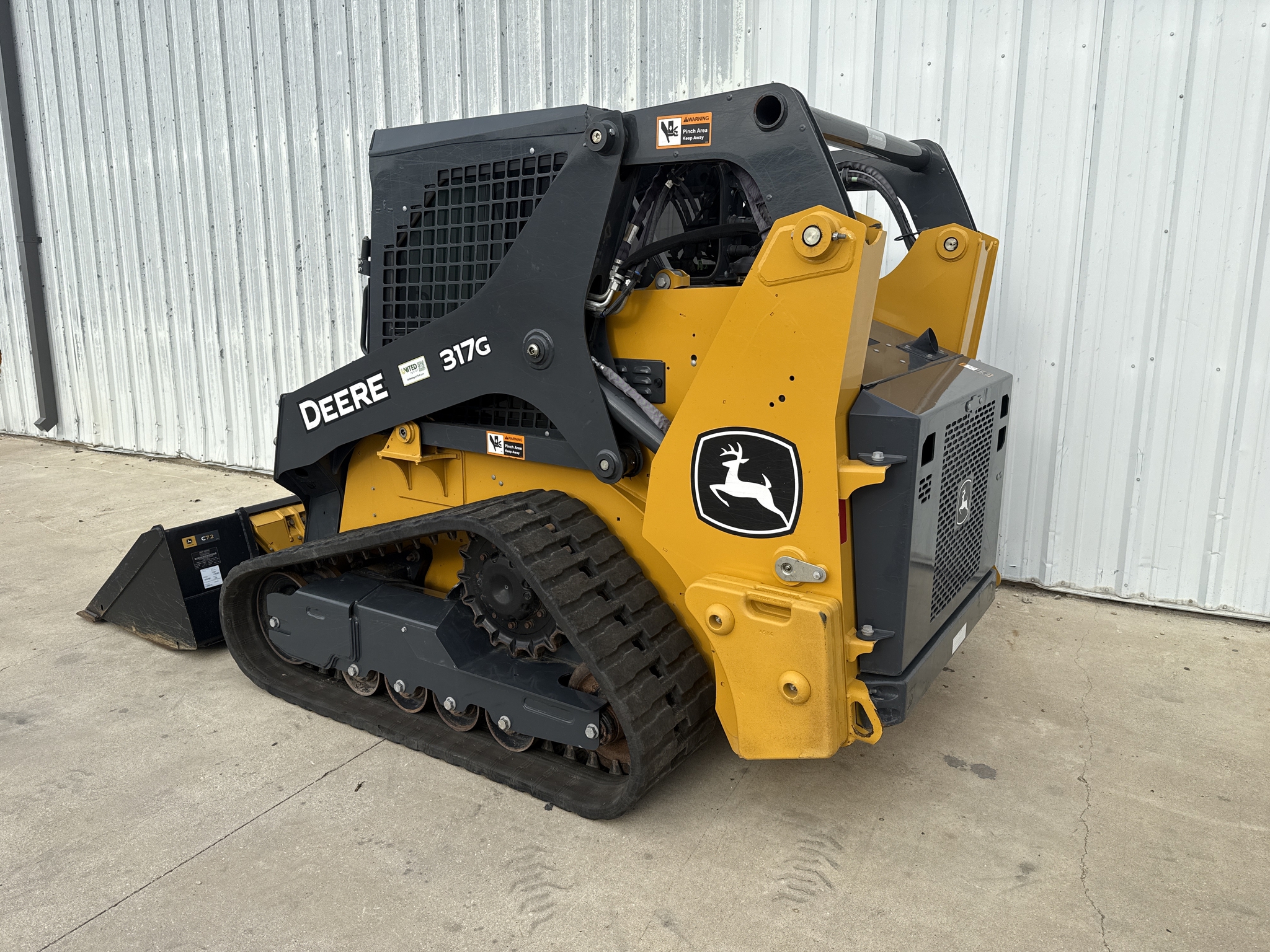 2024 John Deere 317G Image 12