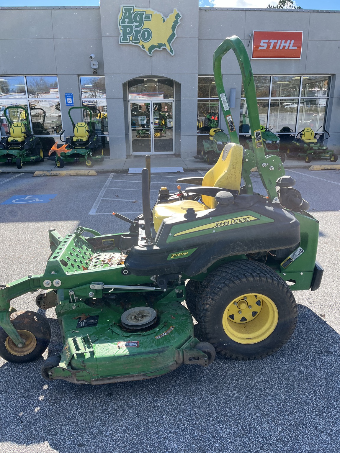 2021 John Deere Z960M Image 4