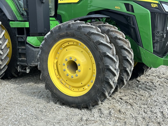 2024 John-Deere 8R 410
