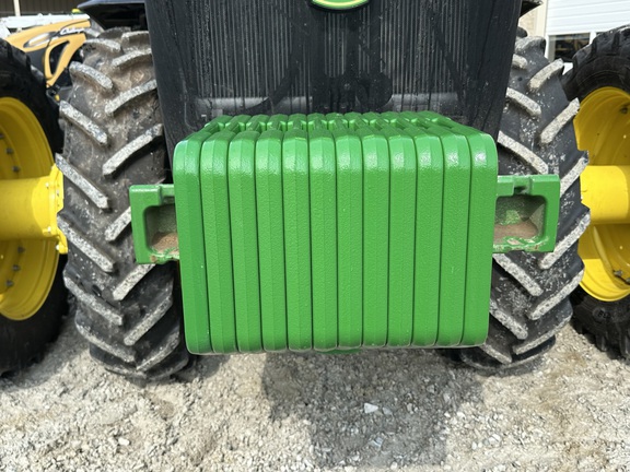 2024 John-Deere 8R 410