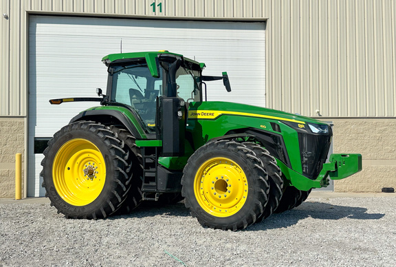 2024 John-Deere 8R 410
