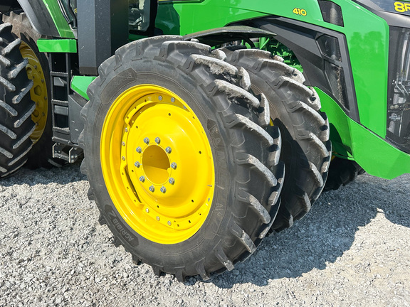 2024 John-Deere 8R 410