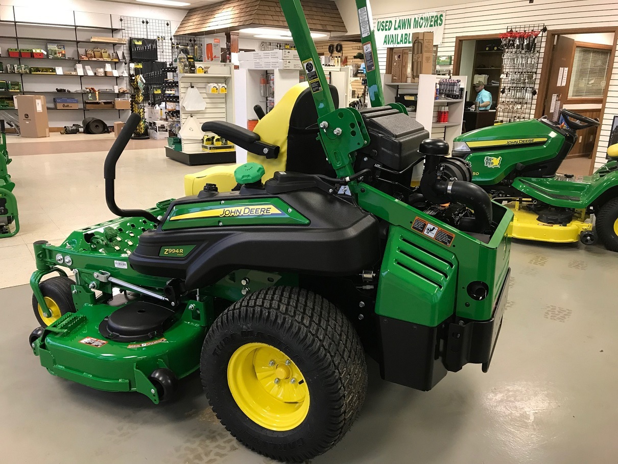 2025 John Deere Z994R Image 3