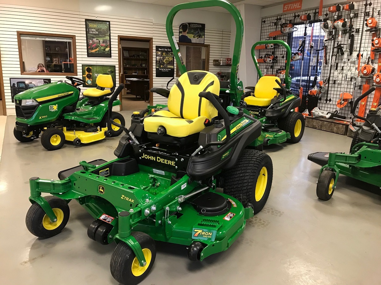 2025 John Deere Z994R Image 2